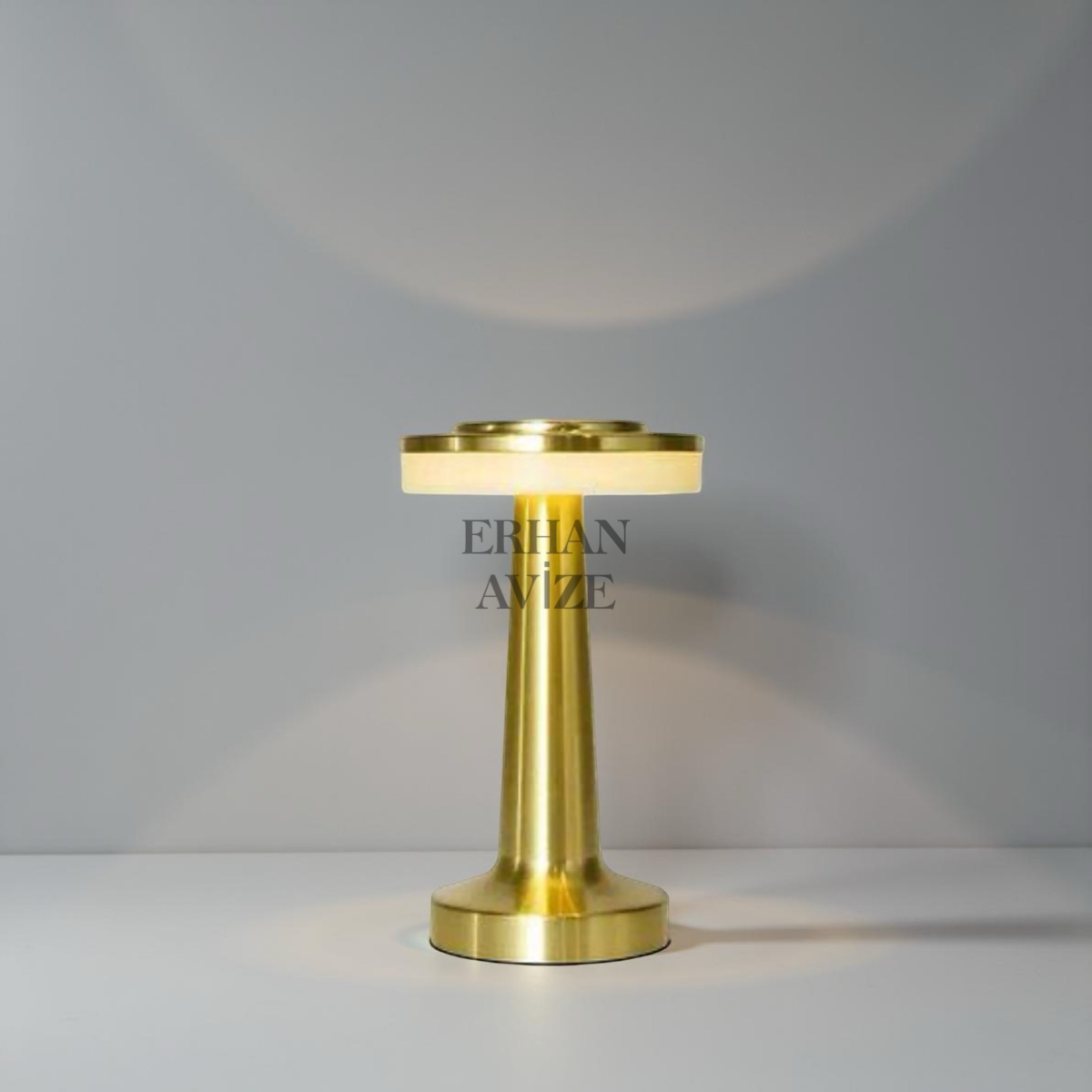 EACT-8435 Oslo Şarjlı Dim Edilebilir Masa Lambası Gold