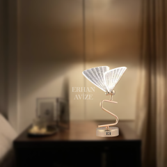 EAAD-82 Kristal Gold Kasa Kelebek Abajur