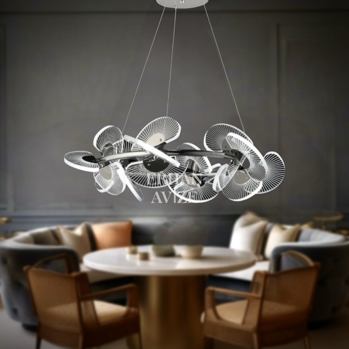 EASD-263 70’lik Pleksi Çizgili Krom LED Avize