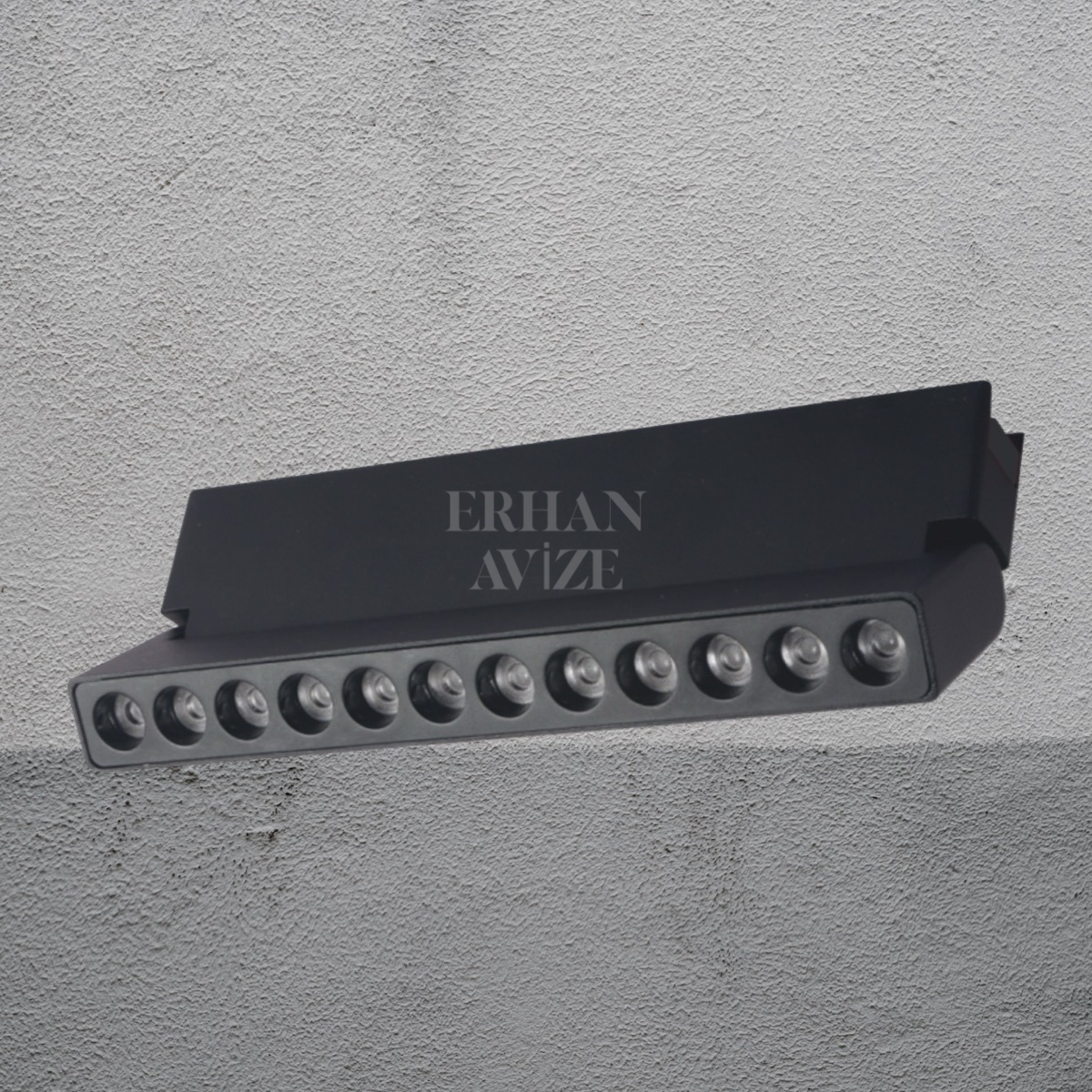 EACT-5841 24W LIA Magnet Led Spot(Günışığı) Siyah Kasa